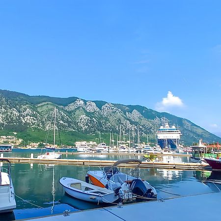 B&L Chic Apartment Skaljari Εξωτερικό φωτογραφία